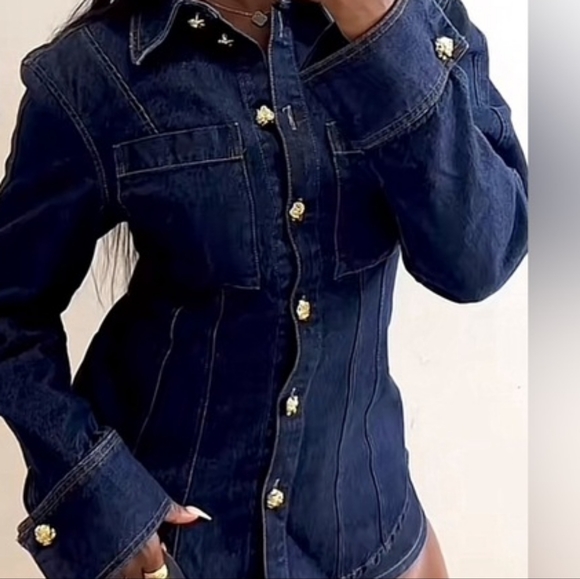 H&M defined-Waist Denim Shirt Gold Buttons- Dark Denim Blue BNWT - Picture 4 of 16